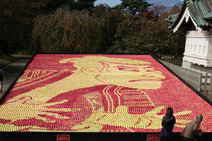 紅葉とりんご りんごを使ったモザイクアート りんご大学ブログ